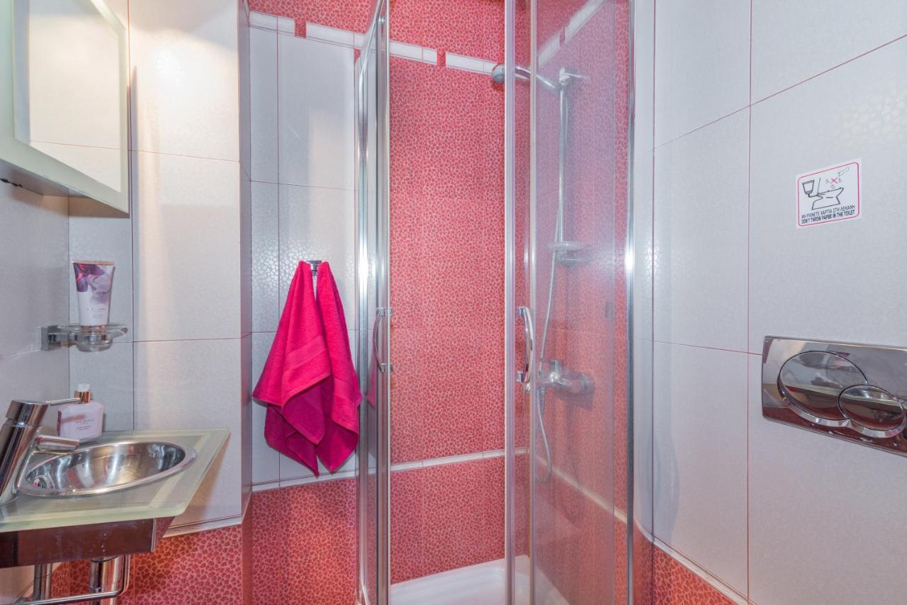 Makhairádhon Astarte Villas - Istar Villa With Tennis Court מראה חיצוני תמונה