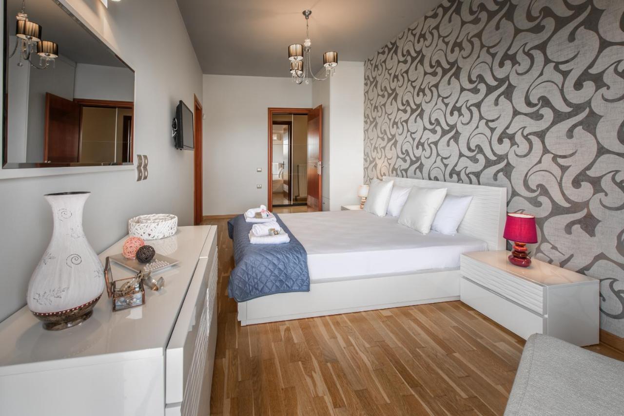 Makhairádhon Astarte Villas - Istar Villa With Tennis Court מראה חיצוני תמונה