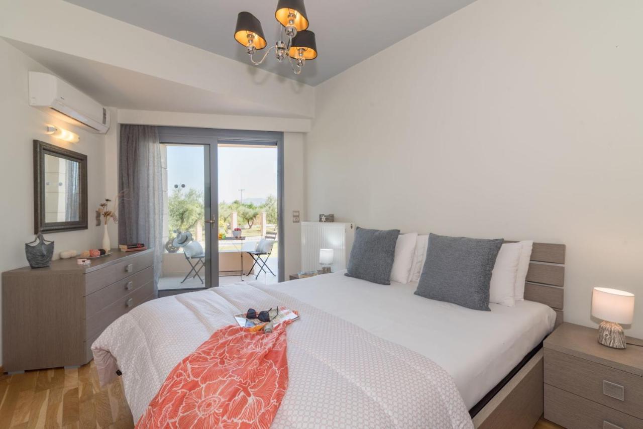 Makhairádhon Astarte Villas - Istar Villa With Tennis Court מראה חיצוני תמונה
