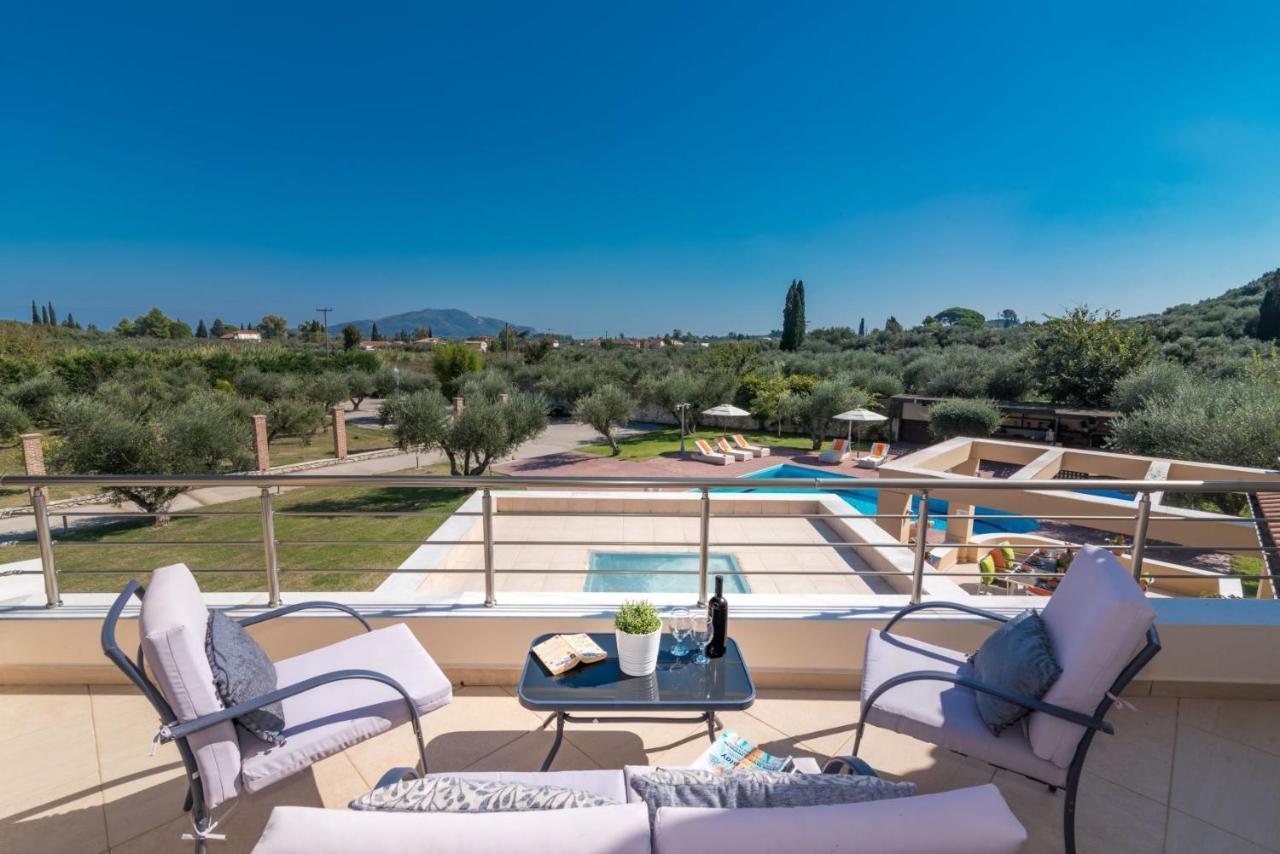 Makhairádhon Astarte Villas - Istar Villa With Tennis Court מראה חיצוני תמונה