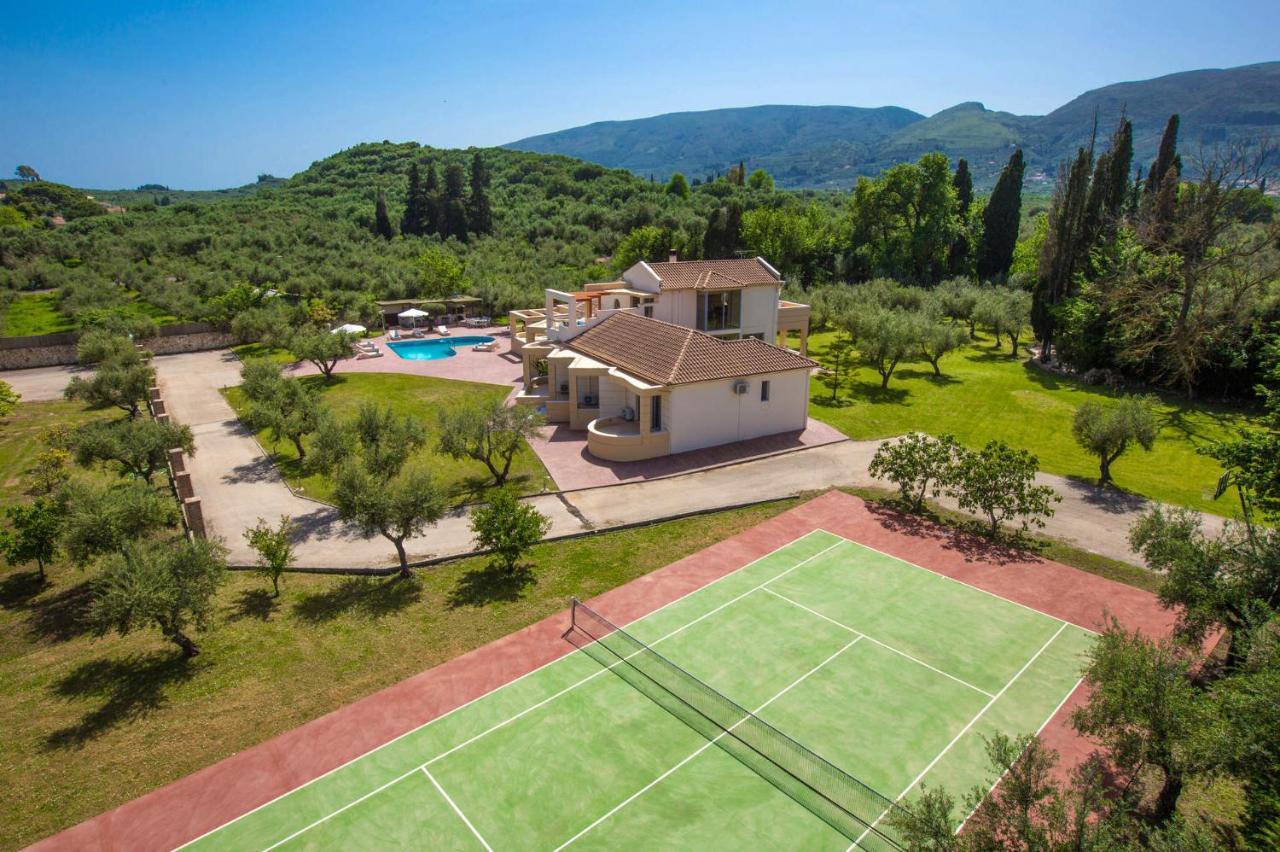 Makhairádhon Astarte Villas - Istar Villa With Tennis Court מראה חיצוני תמונה