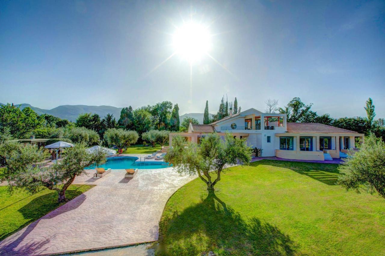 Makhairádhon Astarte Villas - Istar Villa With Tennis Court מראה חיצוני תמונה