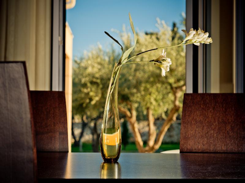 Makhairádhon Astarte Villas - Istar Villa With Tennis Court מראה חיצוני תמונה