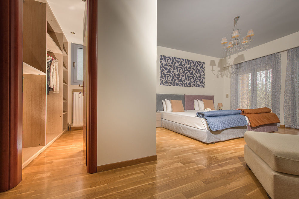 Makhairádhon Astarte Villas - Istar Villa With Tennis Court מראה חיצוני תמונה